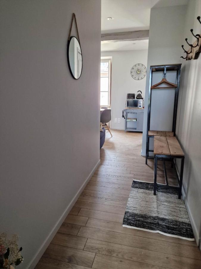Appartement Au Coeur De Vezelay - Galerie 10 מראה חיצוני תמונה