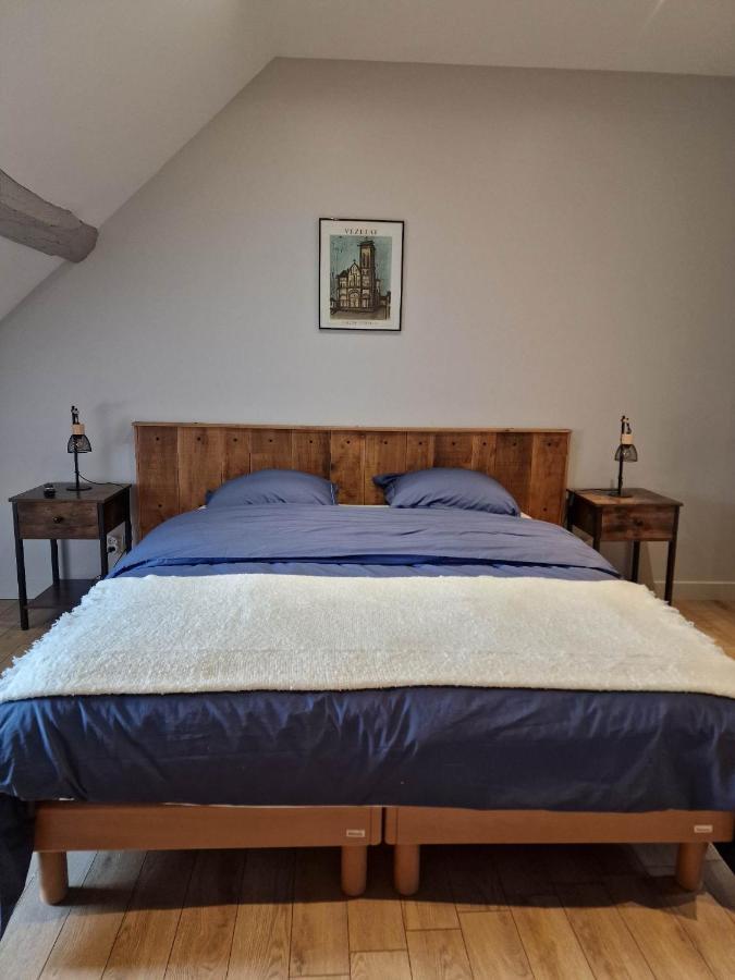Appartement Au Coeur De Vezelay - Galerie 10 מראה חיצוני תמונה