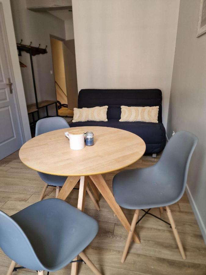 Appartement Au Coeur De Vezelay - Galerie 10 מראה חיצוני תמונה